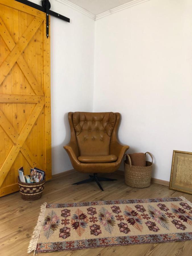 Nantucket Guesthouse Vrbas Bagian luar foto